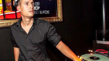 frank show4-preview.JPG